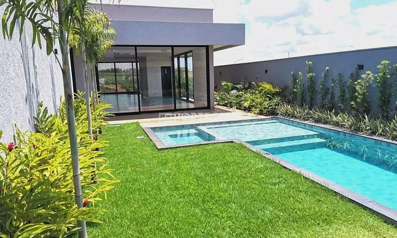 Casa Térrea De 4 Suí...