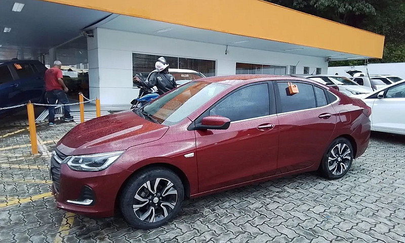 Chevrolet Onix Plus ...