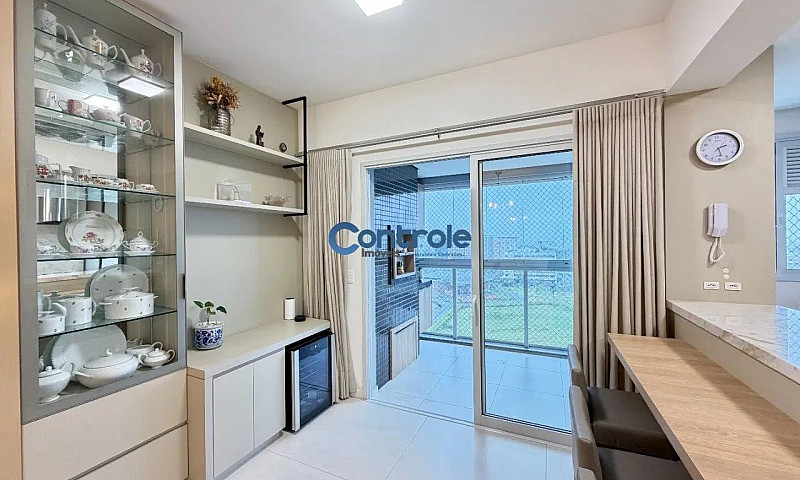 Apartamento Com 03 D...