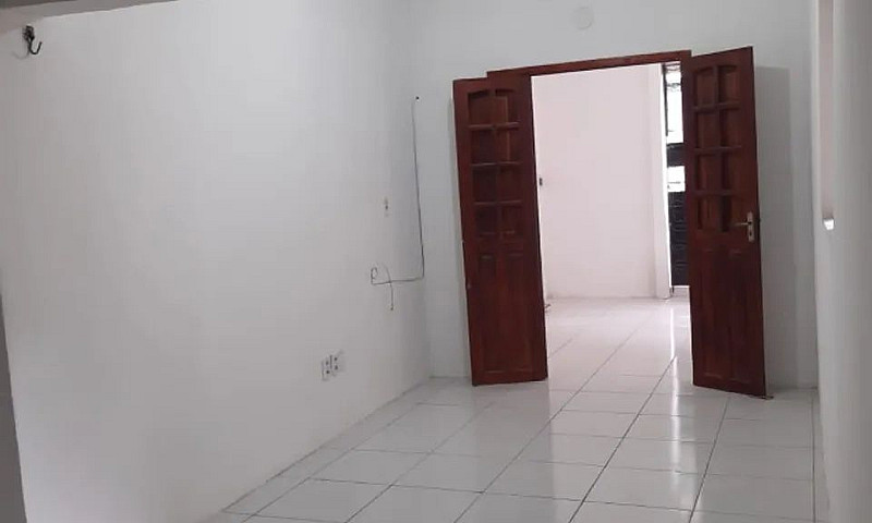 Casa De 100M² Com 2 ...