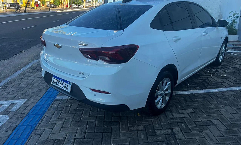 Chevrolet Onix Plus ...