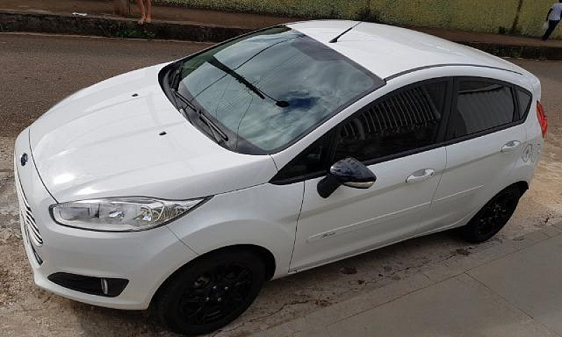 Ford Fiesta 1.6...