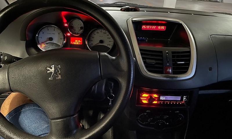 Vendo Peugeot 207 Mo...