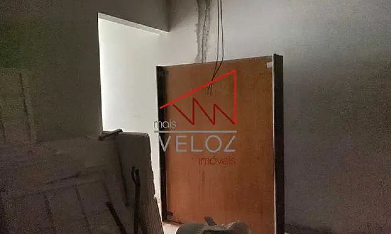 Apartamento-À Venda-...