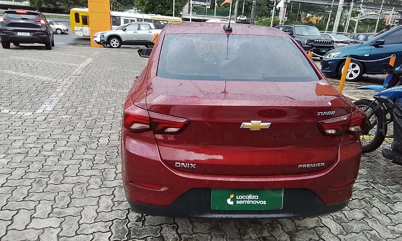 Chevrolet Onix Plus ...