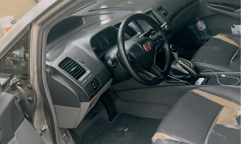 Honda Civic ...