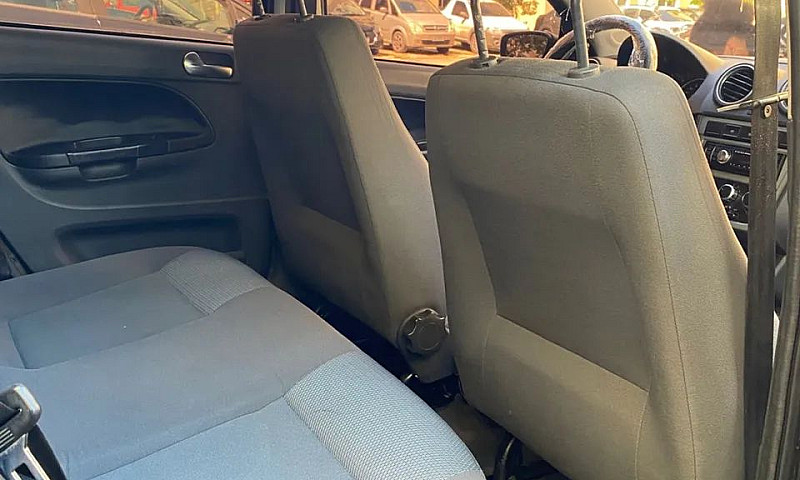 Volkswagen Gol Geraç...