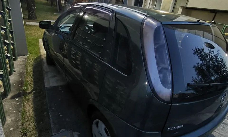 Chevrolet Corsa Hat....