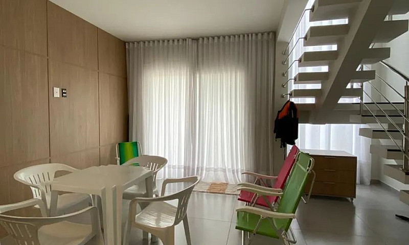 Casa / Sobrado Ponta...