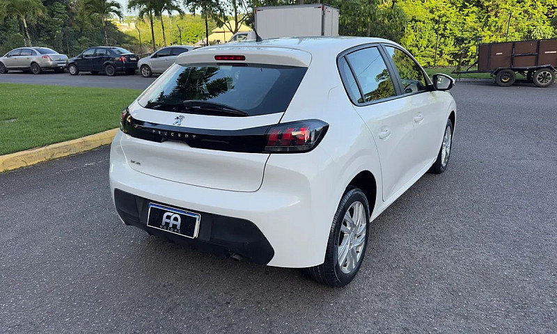 Peugeot 208 Active 1...