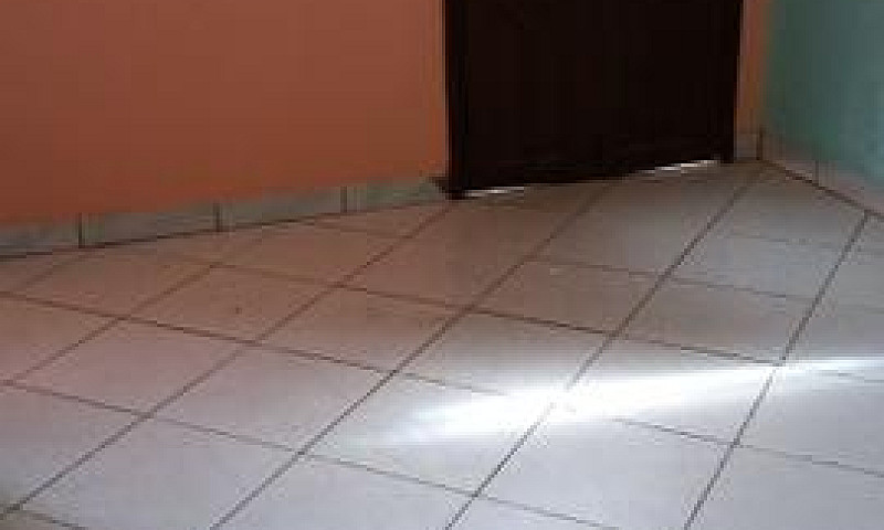Vendo Casa Com Garag...