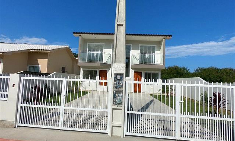 Casa À Venda Com 2 D...