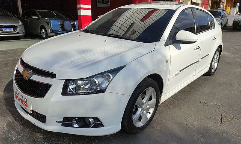Gm-Chevrolet Cruze H...