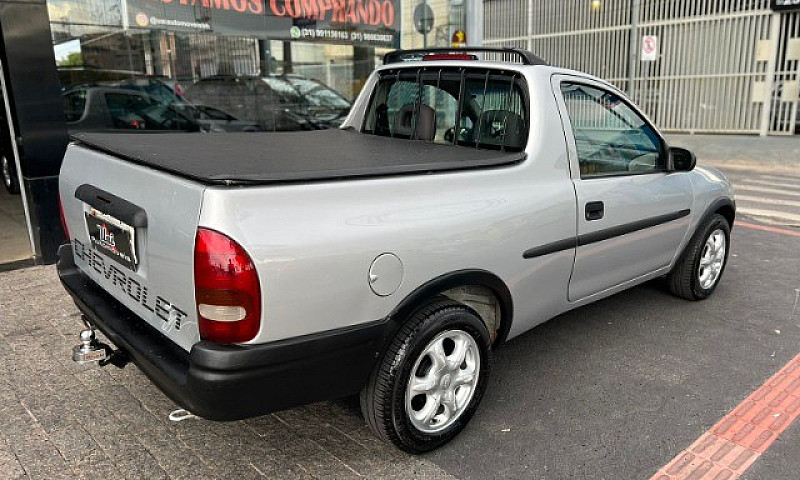 Chevrolet Pick Up Co...