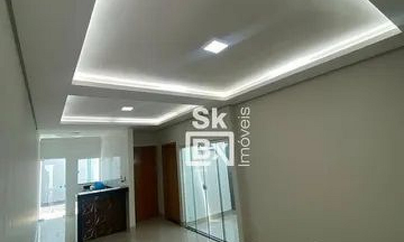 Casa Com 2 Quartos À...