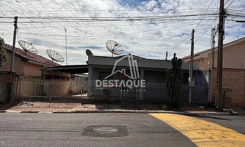 Casa Para Locação Em...