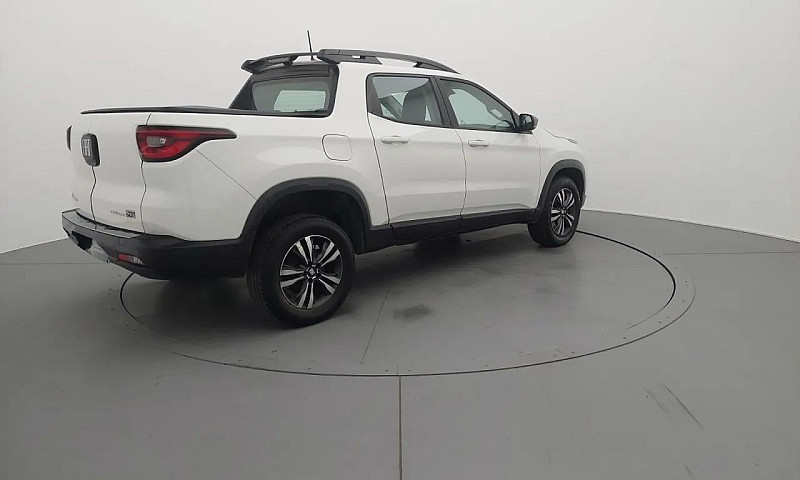 Fiat Toro Freedom 1....