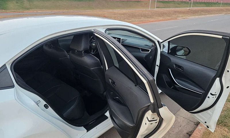 Toyota Corolla Xei 2...