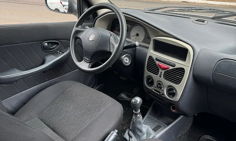 Fiat Palio 1.0 Econo...