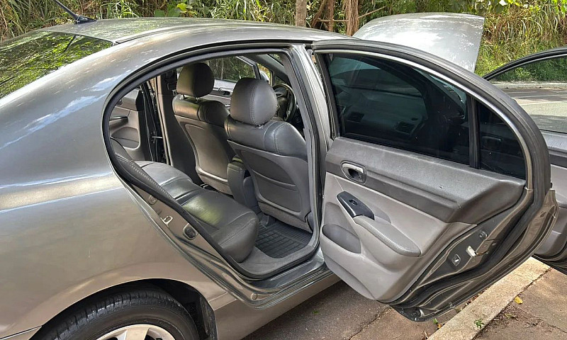 Honda Civic Sedan Lx...
