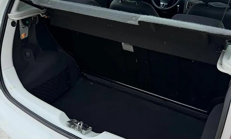 Volkswagen Fox Comfo...
