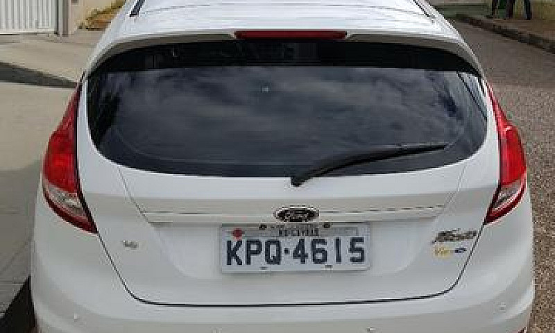 Ford Fiesta 1.6...