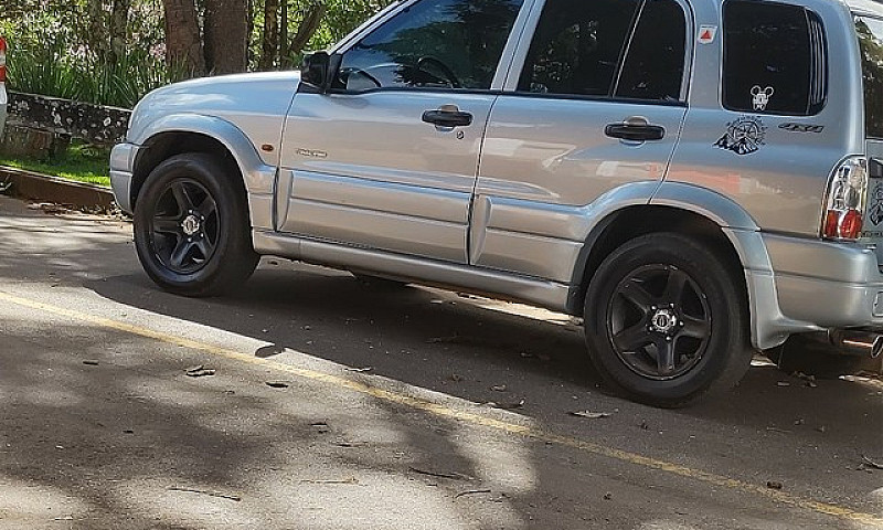 Chevrolet Tracker...