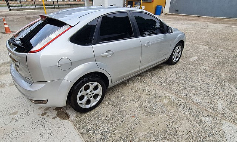 Ford Focus Titanium ...