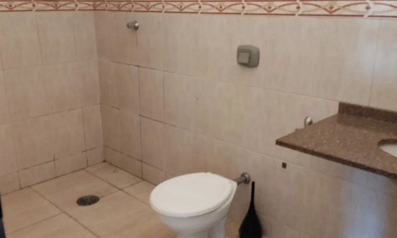 Alugo Apto Vila Tibé...