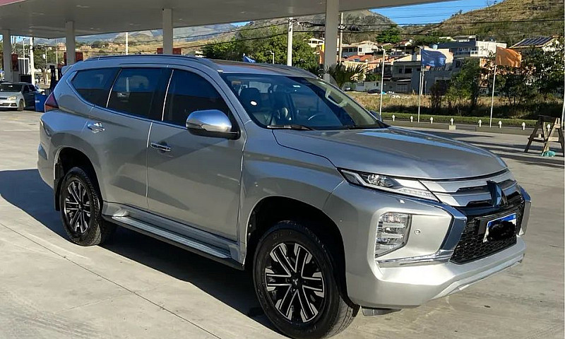 Mitsubishi Pajero Sp...
