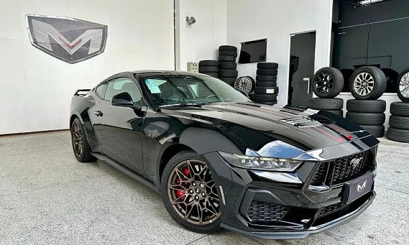 Ford Mustang Gt Perf...
