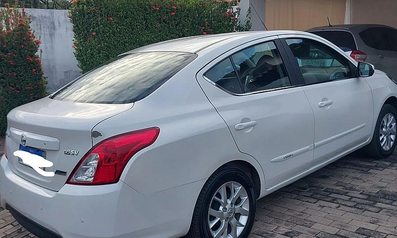 Nissan Versa Sv 1.6 ...