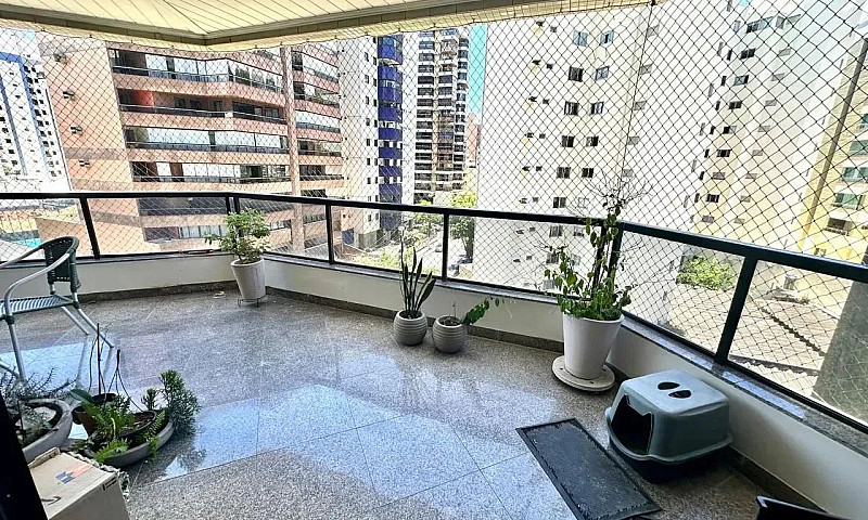 Venda: Apt 4 Quartos...