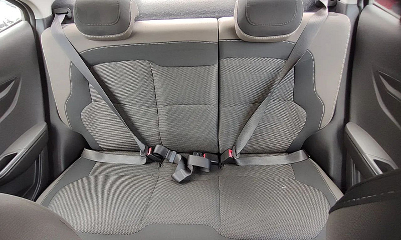 Chevrolet Prisma Sed...