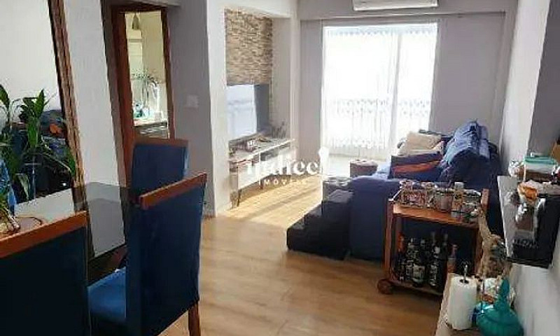 Apartamento No Bairr...
