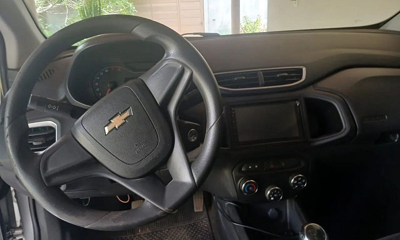 Chevrolet Onix Hatch...