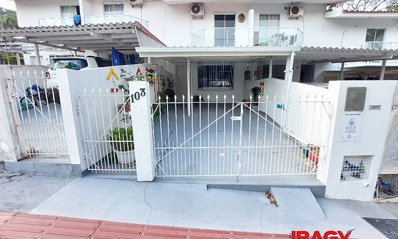 São José - Casa Padr...