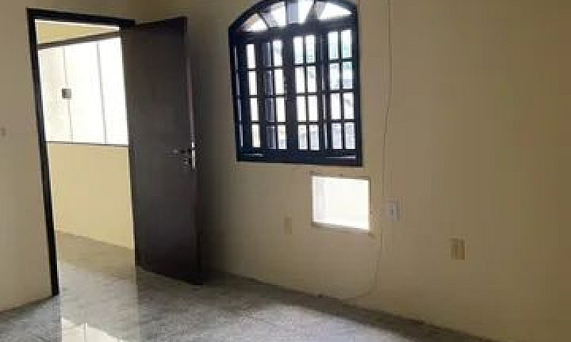 Casa 2 Quartos No Ba...