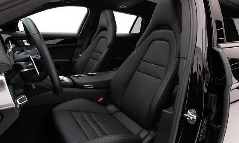 Porsche Panamera Pan...