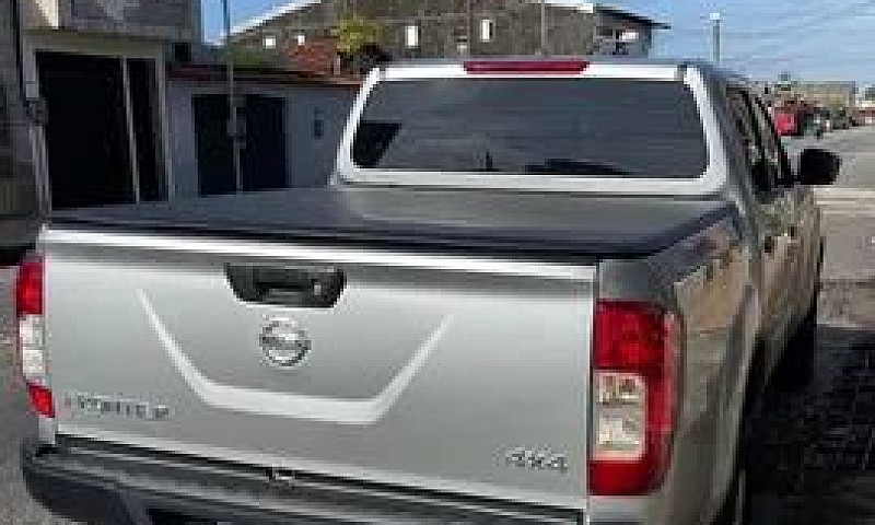 Nissan Frontier S 20...