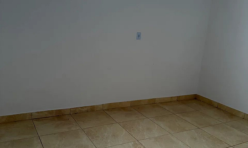 Casa 4 Quartos Com S...