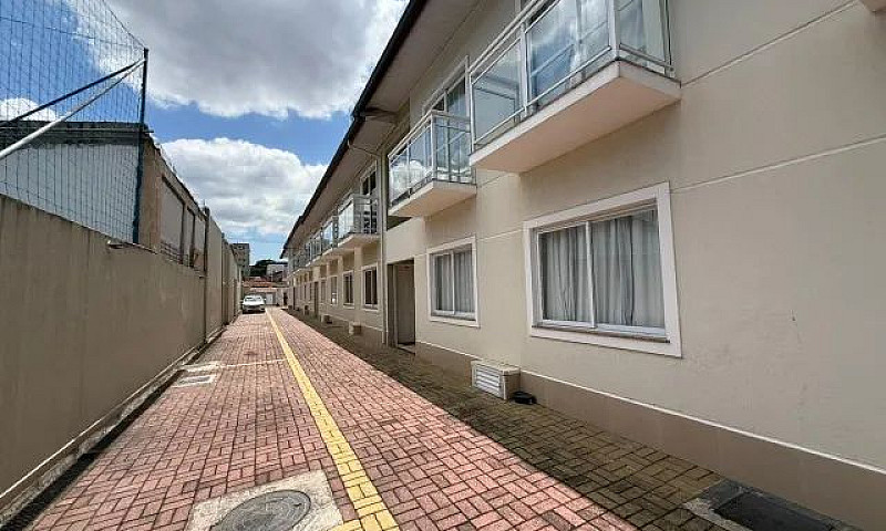 Casa Prox Estr Cacha...