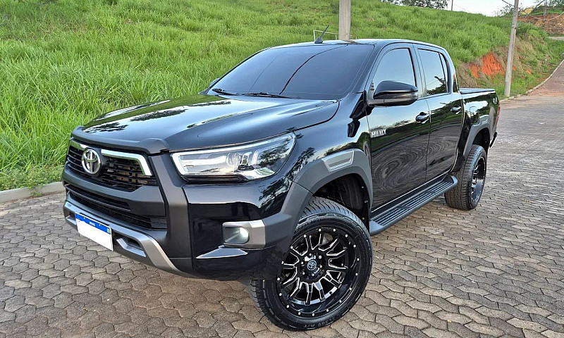 Toyota Hilux Cd Sr 4...