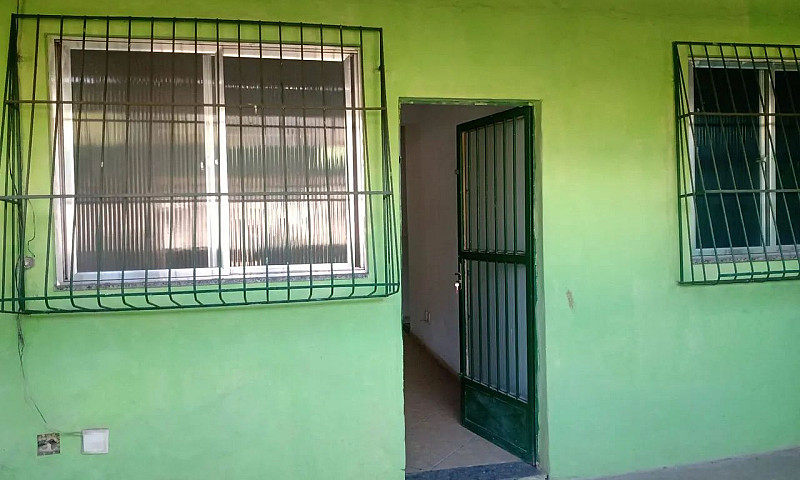 Casa De Um Quarto Co...
