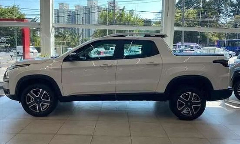 Fiat Toro Freedom 1....