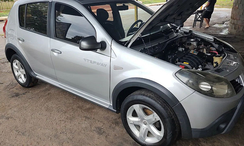 Renault Sandero Step...