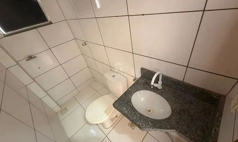 Apartamento 2/4 Água...