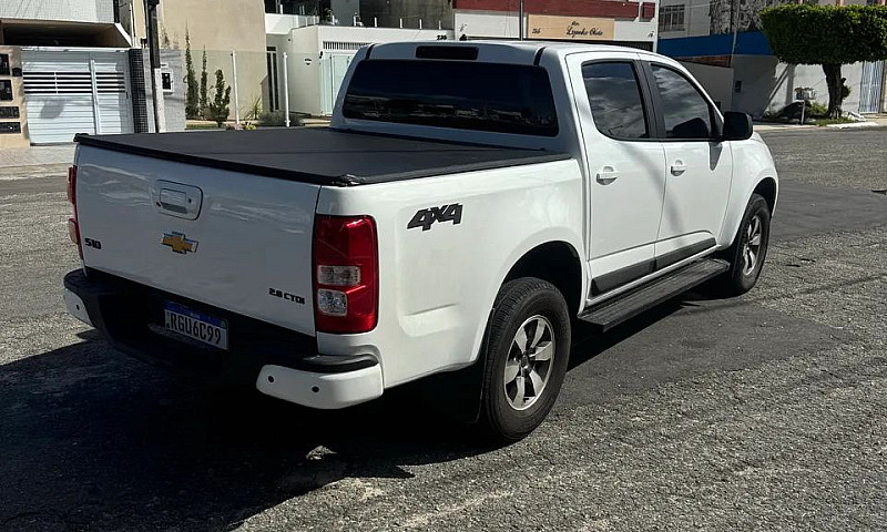 Chevrolet S10 Pick-U...