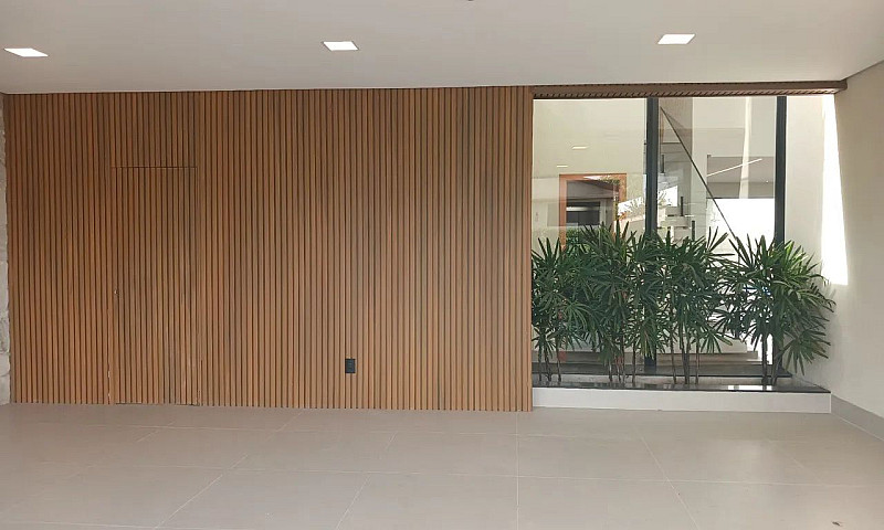 Casa Alto Padrao Con...