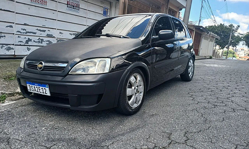 Chevrolet Corsa Hatc...